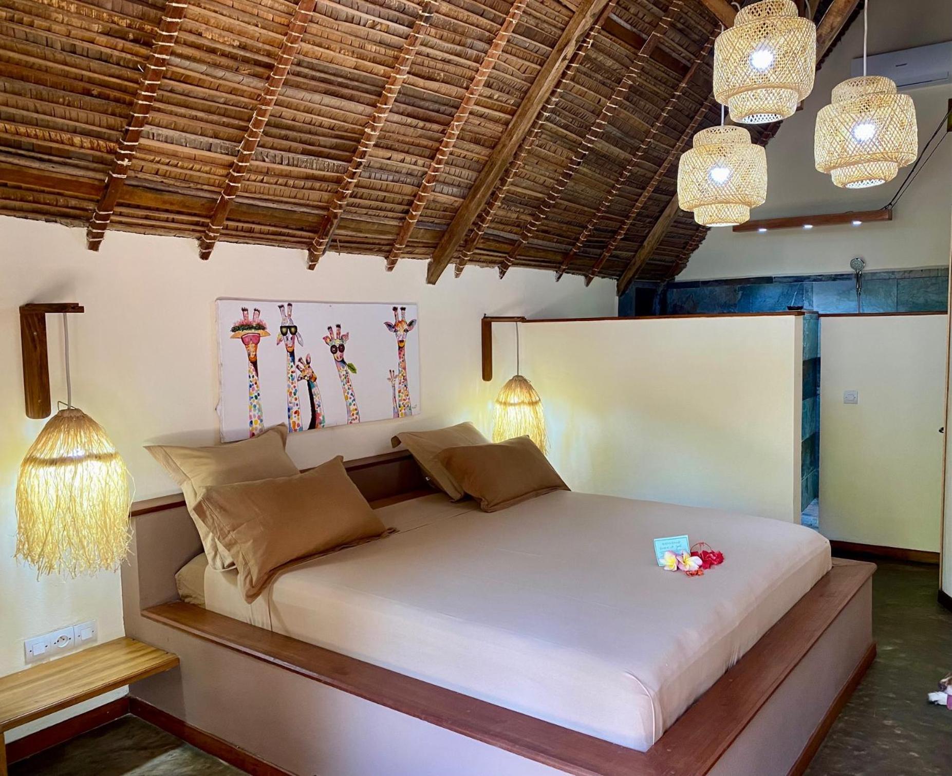 La Perle Rare De Nosy Be Hotel Ambatoloaka  Bagian luar foto